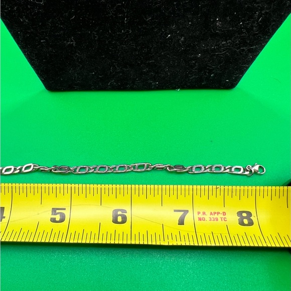 Saint Laurent - Picture 10 of 10